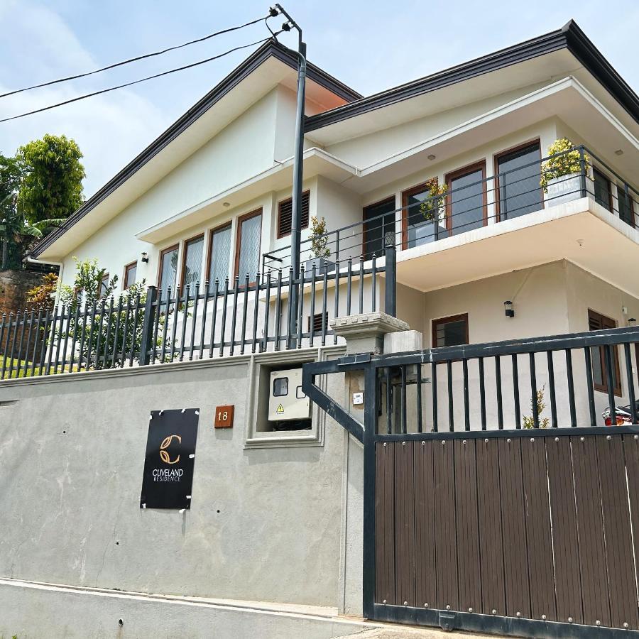 Cliveland Residence แคนดี้ ภายนอก รูปภาพ